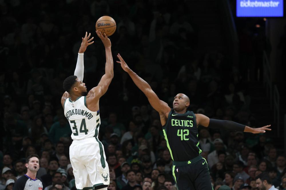 也为巴黎提 也为巴黎提